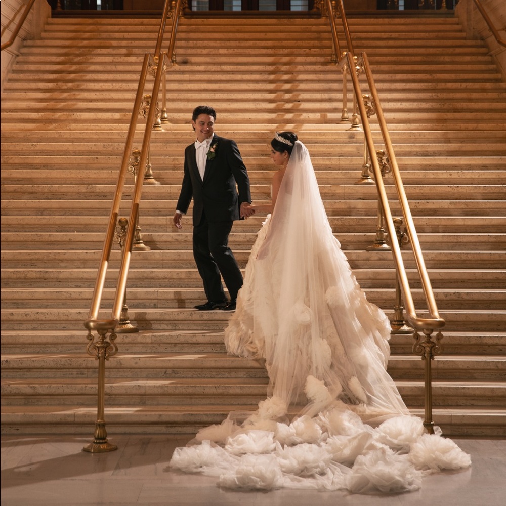 White wedding veil